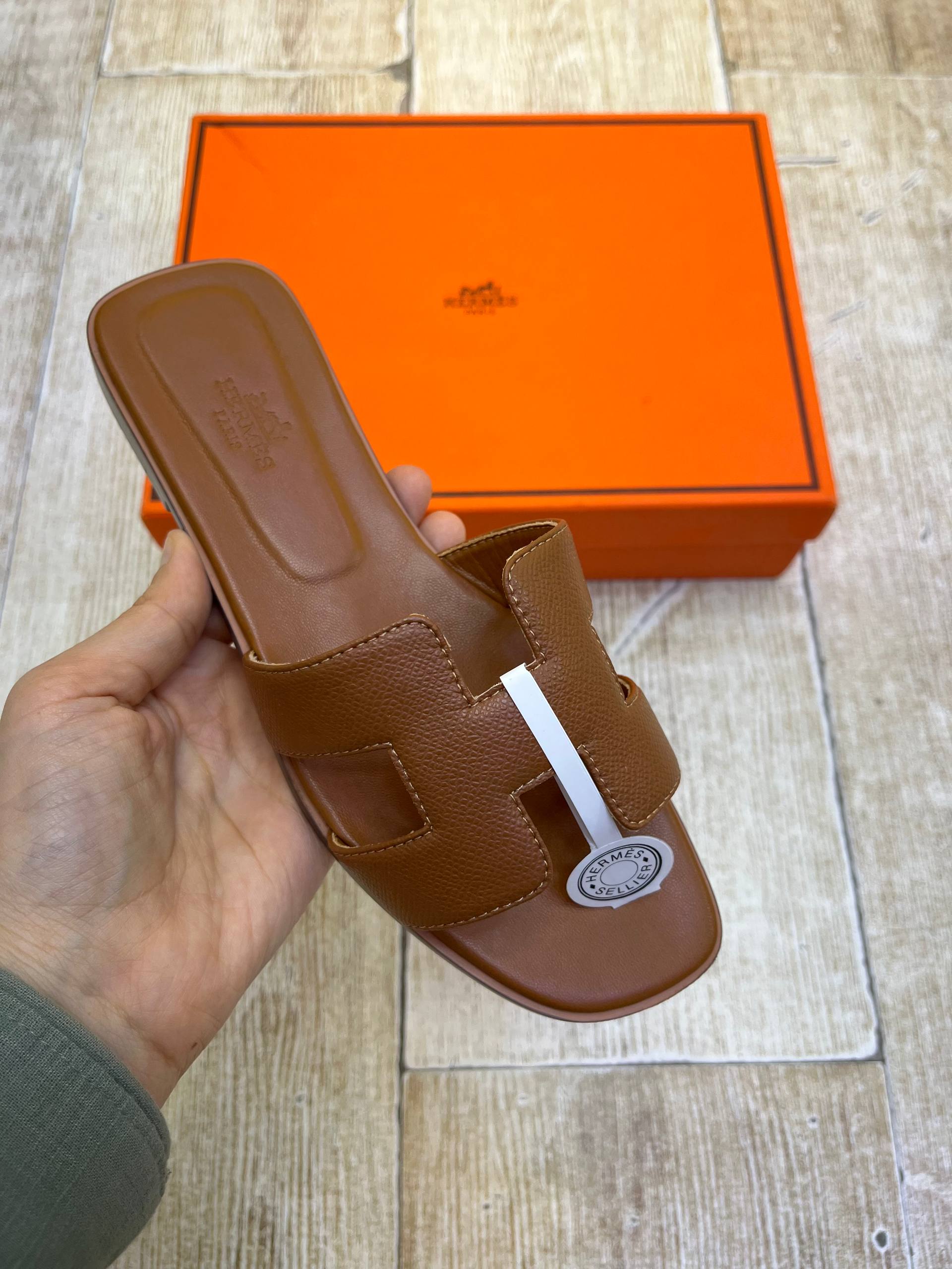 ⁨ ⁨ ⁨⁨صندل هرمس مستر کوالیتی کد 1122-03